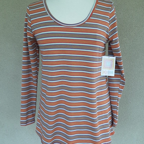 NWT LuLaRoe Lynnae-S with Stripes and Long Sleeves - Picture 7 of 14